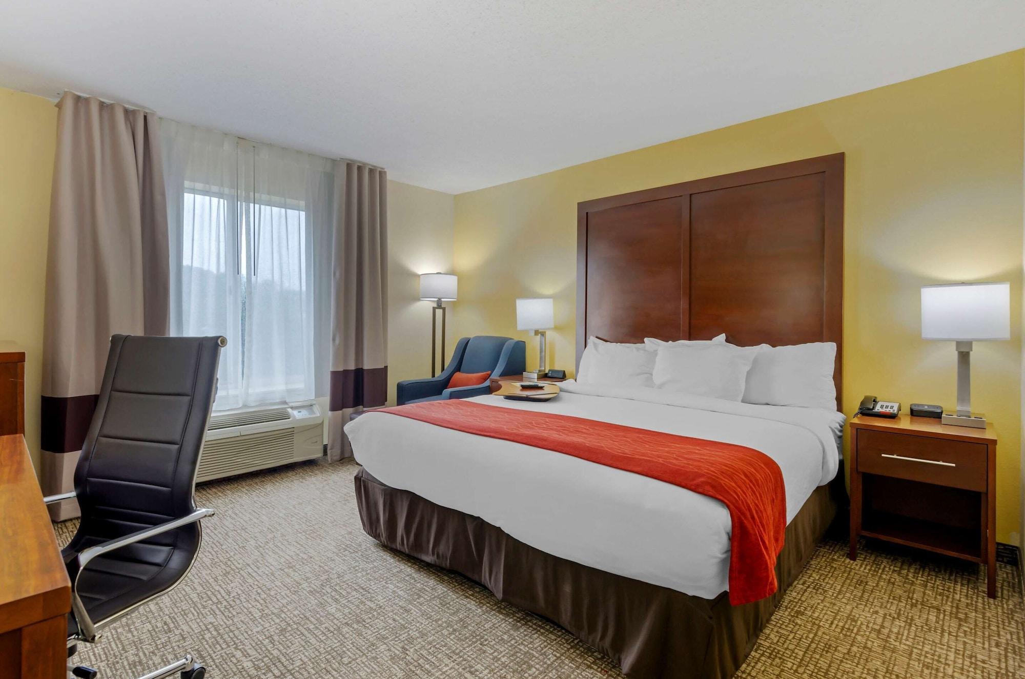 Comfort Inn & Suites Hillsville I-77 Exterior photo